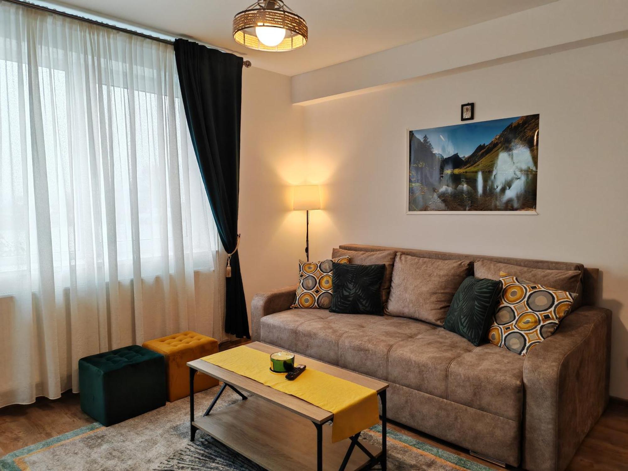 Cozy Apartment In Rasnov Bagian luar foto